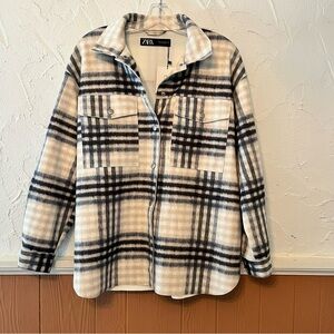 Zara Black and Cream Checkered Medium Sized Shirt Jacket NWT